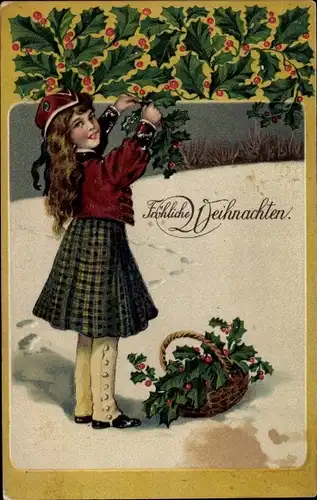 Präge Ak Frohe Weihnachten, Mädchen schmückt mit Stechpalmenzweigen