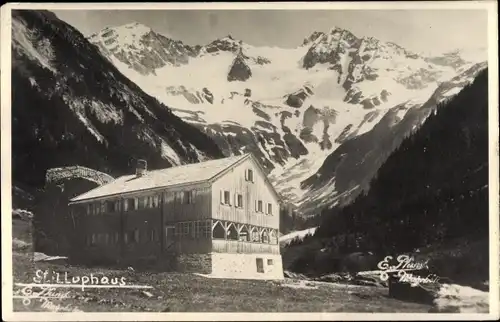 Foto Ak Mayrhofen in Tirol, Stilluphaus mit Landschaftsblick
