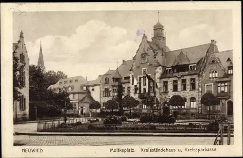 Ak Neuwied am Rhein, Moltkeplatz, Kreisständehaus und Kreissparkasse