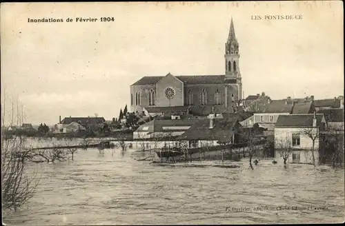 Ak Les Ponts de Cé Maine et Loire, Inondations de Février 1904, Église