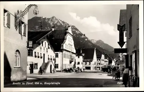 Ak Reutte in Tirol, Hauptstraße