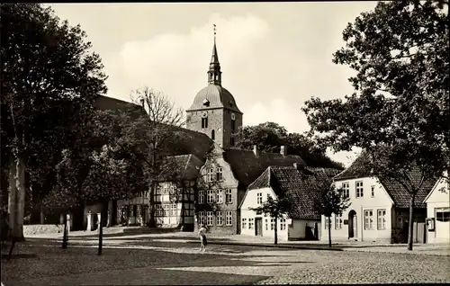 Ak Burg auf der Insel Fehmarn, Breite Straße, Museum, Kirche