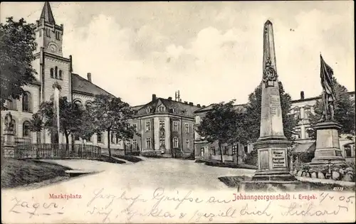 Ak Johanngeorgenstadt im Erzgebirge, Marktplatz, Kriegerdenkmal