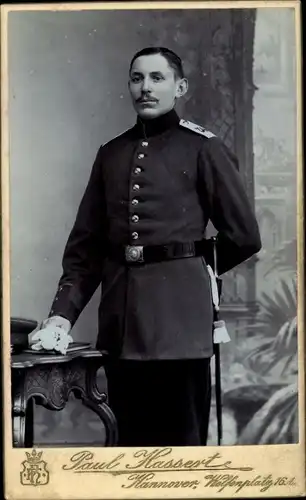 Foto Deutscher Soldat in Uniform, Fotograf Paul Hassert, Hannover