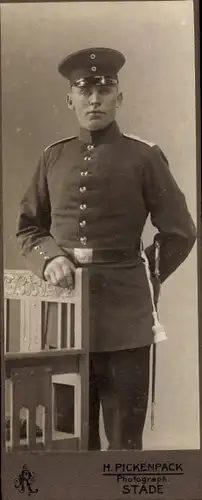 Foto Deutscher Soldat in Uniform, Fotograf H. Pickenpack, Stade