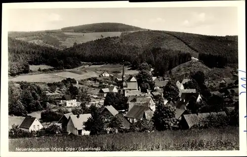 Ak Neuenkleusheim Olpe in Nordrhein Westfalen, Gesamtansicht