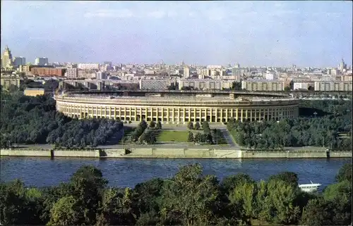 Ak Moskau Russland, Blick auf das Lushniki von der Balustrade der Lenin-Berge