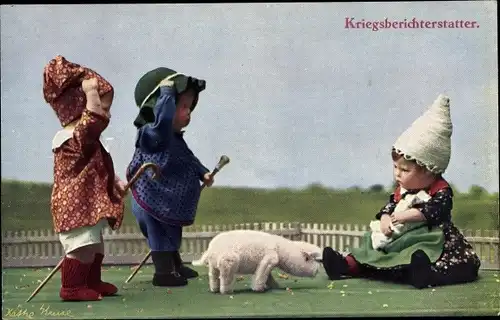 Ak Käthe Kruse Puppen, Schwein, Kriegsberichterstatter