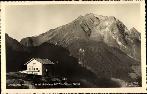 Ak Tirol, Steinerkogl Haus mit Grünberg, Zillertal