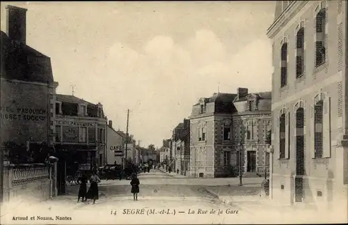 Ak Segré Maine et Loire, Rue de la Gare