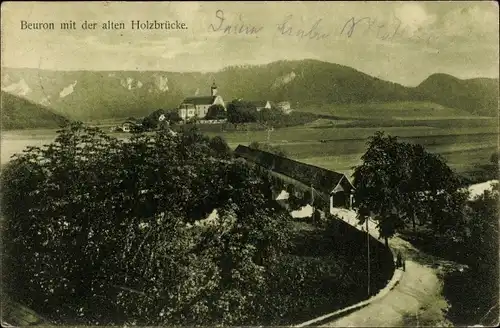 Ak Beuron an der Donau Württemberg, Alte Holzbrücke, Blick zum Kloster