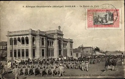 Ak Dakar Senegal, Le Palais du Port, Kolonialkrieger