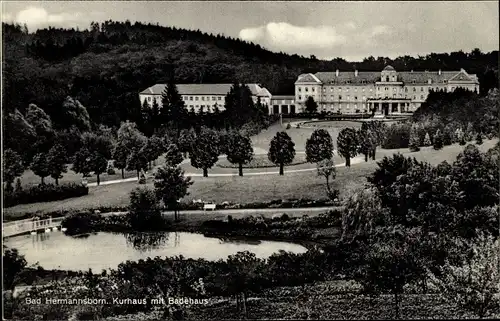 Ak Bad Hermannsborn Bad Driburg in Westfalen, Kurhaus mit Badehaus