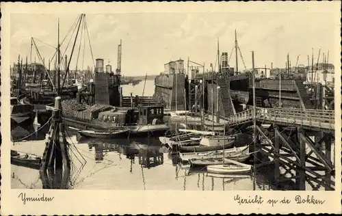 Ak Ijmuiden Velsen Nordholland, Gezicht op de Dokken