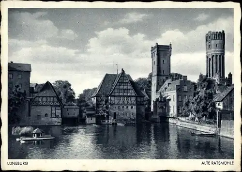 Ak Lüneburg in Niedersachsen, Partie an der alten Ratsmühle, Wasserturm, Fluss Ilmenau