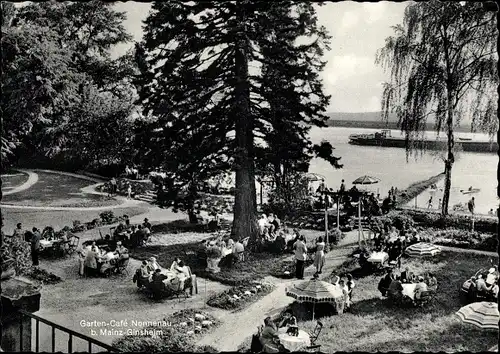 Ak Ginsheim Gustavsburg am Rhein, Garten Cafe Nonnenau, Gartenpartie