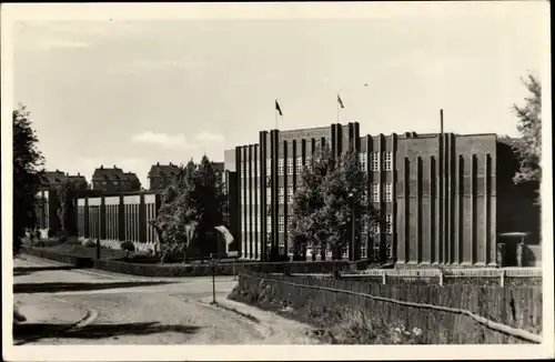 Ak Reichenbach im Vogtland, Fachschule f. Textilindustrie