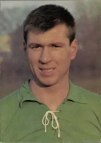 Ak Fußballspieler Josef Piontek, Portrait, Aral Sammelbild, SV Werder Bremen