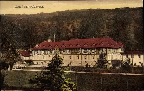 Ak Lazne Luhačovice Bad Luhatschowitz Region Zlin, Blick auf den Ort, Kurhaus