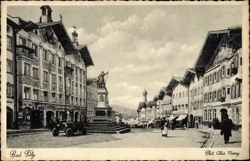 Ak Bad Tölz im Isartal Oberbayern, Straßenpartie, Denkmal