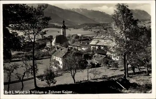 Ak Reit im Winkl im Kreis Traunstein Oberbayern, Wilder und Zahmer Kaiser, Blick auf den Ort