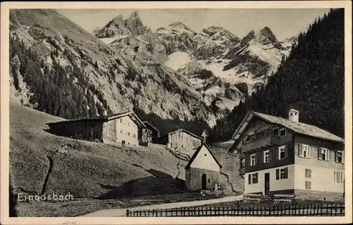 Ak Einödsbach Oberstdorf im Oberallgäu, Blick auf den Weiler, Kapelle, Gasthof