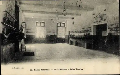 Ak Saint Maixent Deux Sevres, Ecole Militaire, Salle d'Escrime