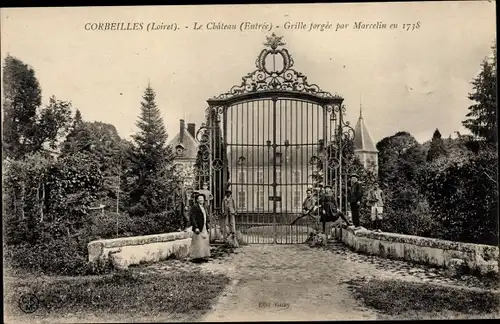 Ak Corbeilles Loiret, Le Chateau, Grille forgee par Marcelin en 1738