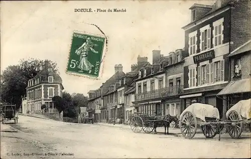 Ak Dozulé Calvados, Place du Marche