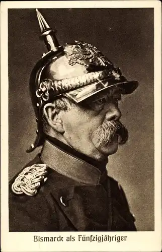 Ak Otto von Bismarck als Fünfzigjähriger, Pickelhaube, Portrait