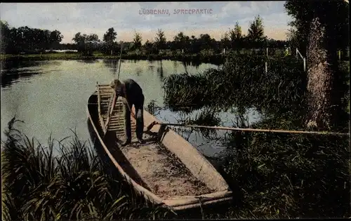 Ak Lübbenau im Spreewald, Spreepartie, Ufer, Kahn