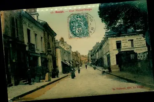 Ak Baugé Maine et Loire, Rue Victor Hugo