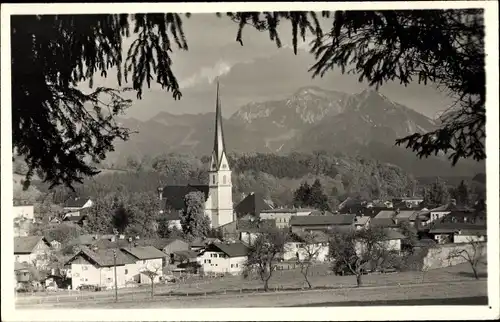 Foto Ak Prien am Chiemsee Oberbayern, Blick auf den Ort und die Umgebung