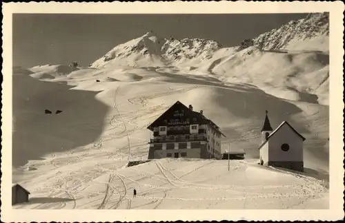 Ak Hochsölden Sölden in Tirol, Berghotel, Kapelle