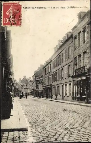 Ak Condé sur Noireau Calvados, Rue du vieux Chateau, Librairie H. Fortin