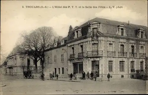 Ak Thouars Deux Sèvres, L'Hotel des PTT, La Salle des Fetes
