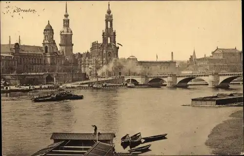 Ak Dresden Zentrum Altstadt, Elbpartie, Brücke, Stadtansicht