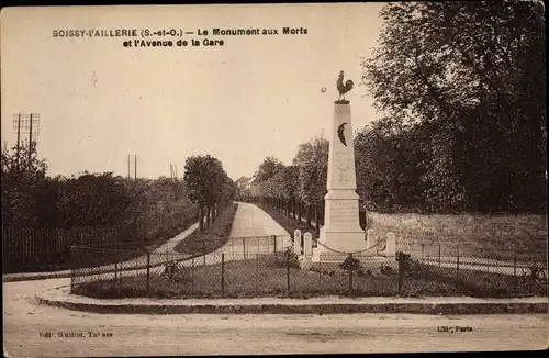 Ak Boissy l'Aillerie Val d´Oise, Le Monument aux Morts, Avenue de la Gare