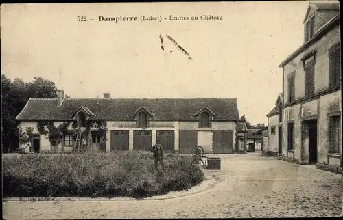 Ak Dampierre Loiret, Ecuries du Chateau