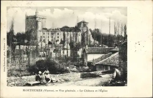 Ak Morthemer Vienne, Vue generale, Le Chateau, l'Eglise