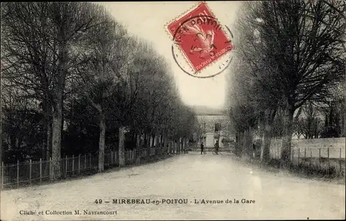 Ak Mirebeau en Poitou Vienne, L'Avenue de la Gare