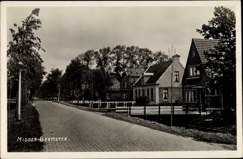 Ak Middenbeemster Midden Beemster Nordholland Niederlande, Straßenpartie, Häuser