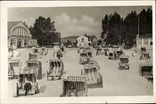 Ak Ostseebad Grömitz in Holstein, Strandpartie, Strandkörbe