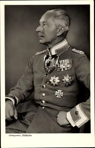 Ak Kronprinz Wilhelm von Preussen, Portrait in Uniform mit Orden