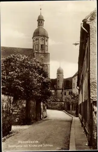 Ak Dippoldiswalde im Erzgebirge, Rosengasse mit Kirche und Schloss