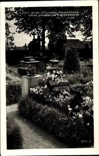 Ak Lány u Rakovníka Mittelböhmen, Lánský hřbitov, Hrob Charlotty Masarykove, Friedhof