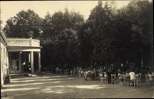 Ak Konstantinovy Lázne Konstantinsbad Region Pilsen, Kurhaus, Restaurationsgarten