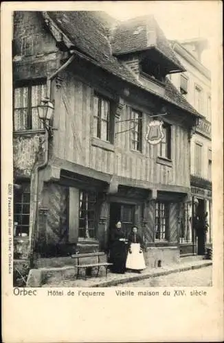 Ak Orbec Calvados, Hotel de l'equerre, Vieille maison du XIV siecle