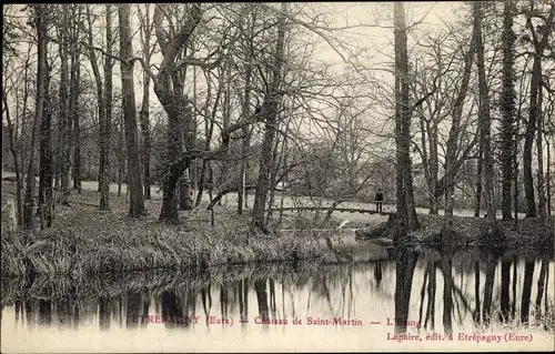 Ak Etrépagny Eure, Chateau de Saint Martin, L'Etang