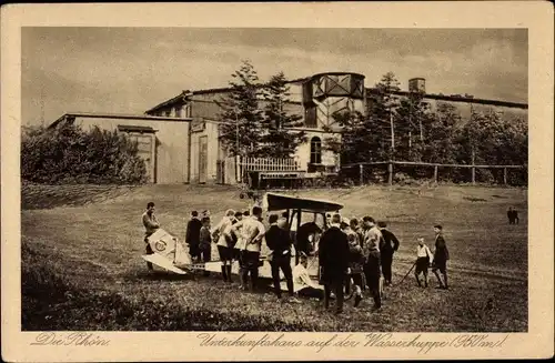 Ak Gersfeld in der Rhön in Hessen, Unterkunftshaus auf der Wasserkuppe, Segelflugzeug OSV